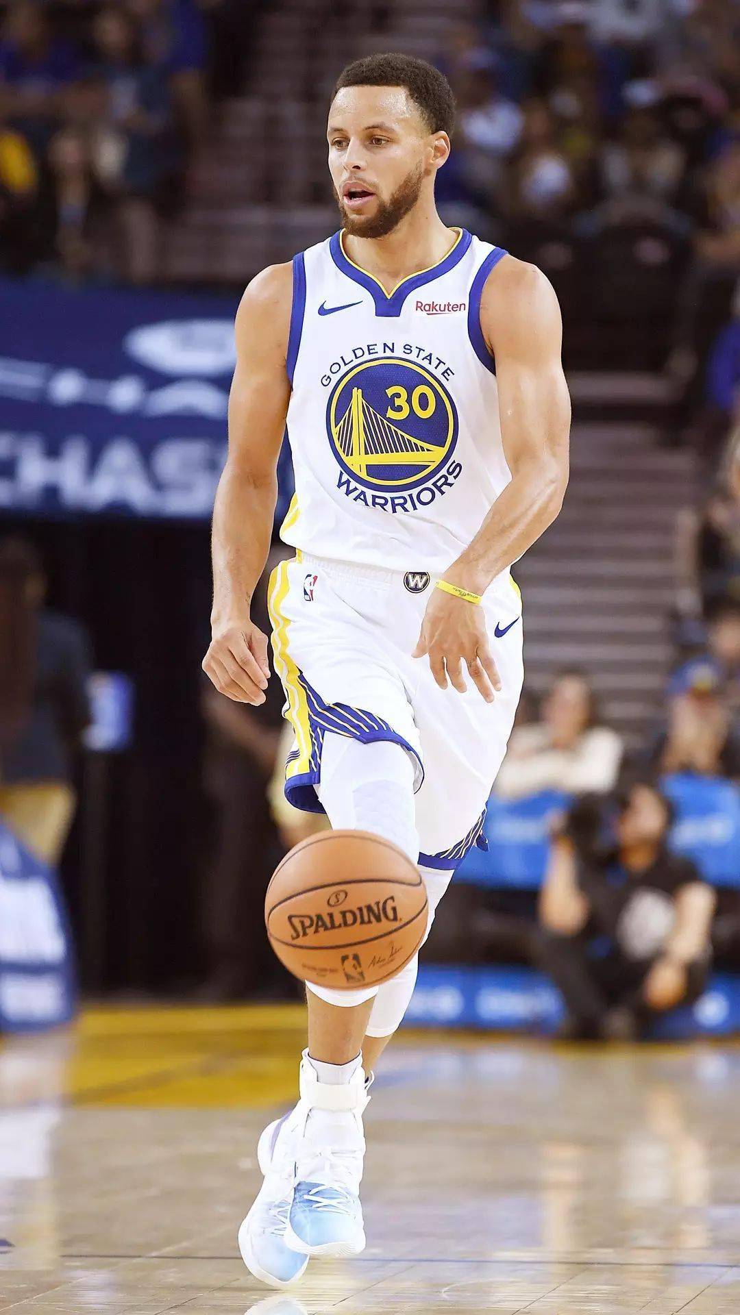 都会让独行 都会让独行