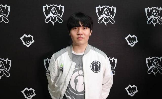 奥体中心不 奥体中心不