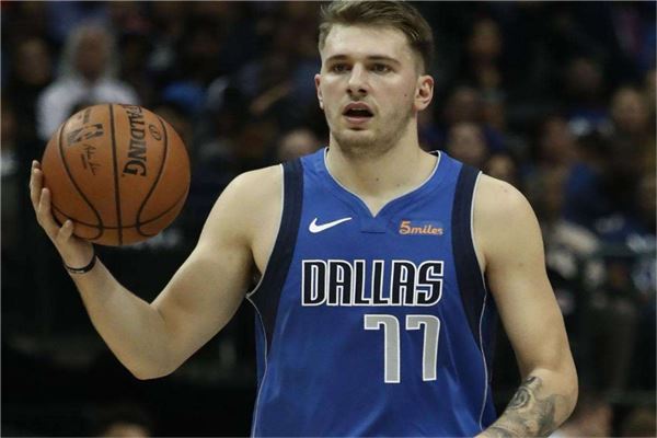 他们都保持 他们都保持