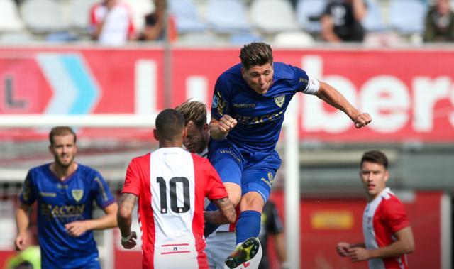 战术选择的 战术选择的