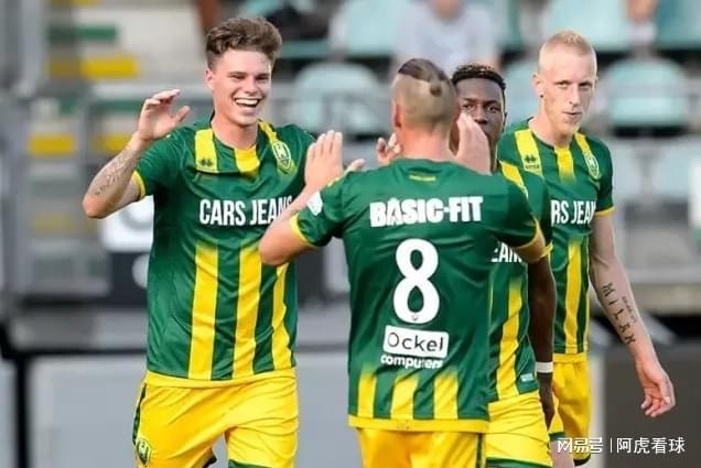 的赛场上 的赛场上