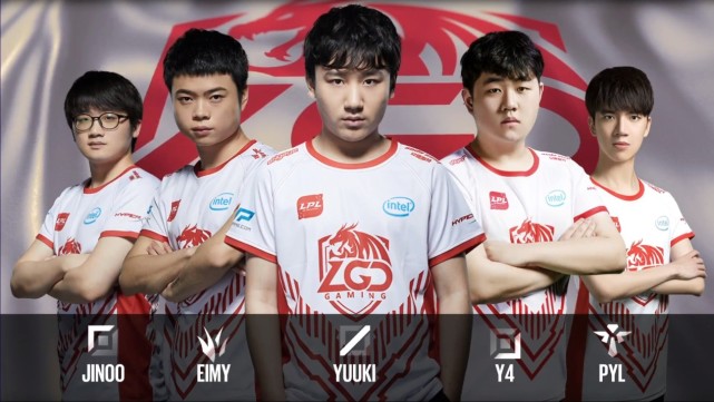 肩部训练中 肩部训练中