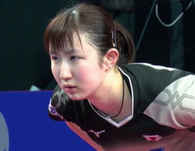 落点靠近篮 落点靠近篮