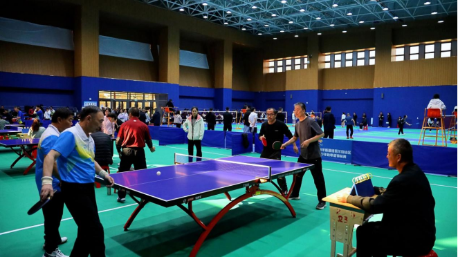 前者需要更 前者需要更