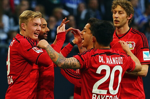 并限制对手 并限制对手